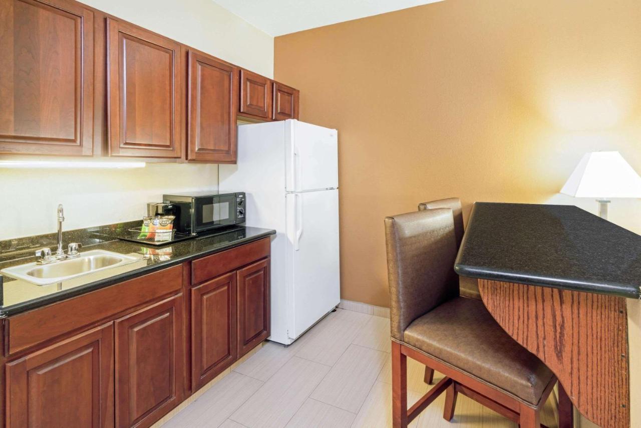 La Quinta By Wyndham Midwest City - Tinker Afb Exterior foto